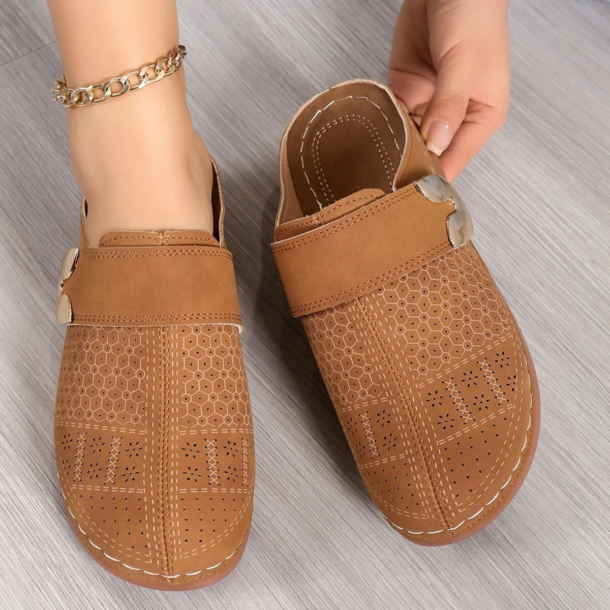 Sandales orthopédiques marron confort renforcé – Absorption des chocs et marche fluide | Careshoes