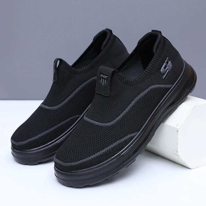 Baskets homme légères sans lacets facile à enfiler noires – Semelle orthopédique et stabilité renforcée | Careshoes