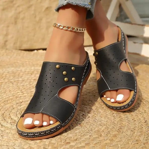 Sandales orthopédiques à semelle confort noires – Marche fluide et absorption des chocs | Careshoes