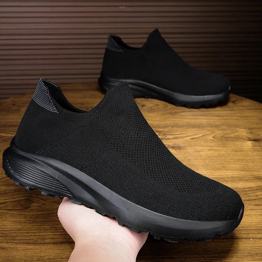 Baskets orthopédiques noires pour marche active – Absorption des chocs et bonne adhérence | Careshoes