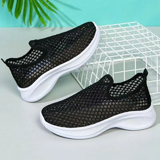 Chaussures infirmière faciles à enfiler noires – Parfaites pour pieds sensibles et rythme soutenu | Careshoes
