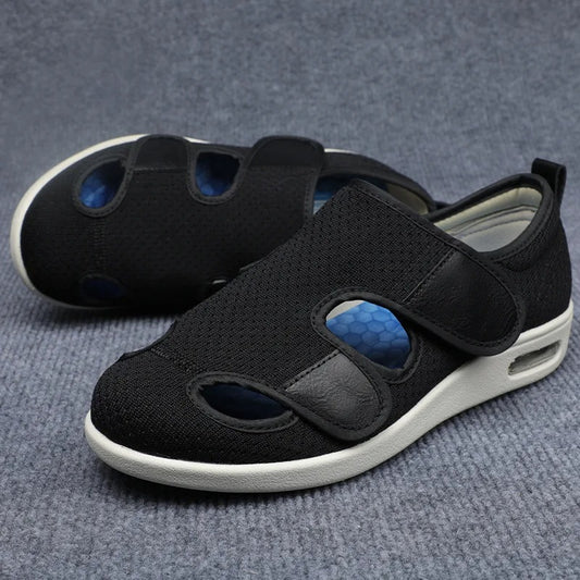 Chaussons orthopédiques grande ouverture noir – Idéals après opération ou soins médicaux | Careshoes