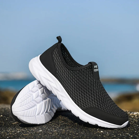 Baskets Orthopédiques sans lacets noires – Semelle moelleuse et soutien optimal | Careshoes